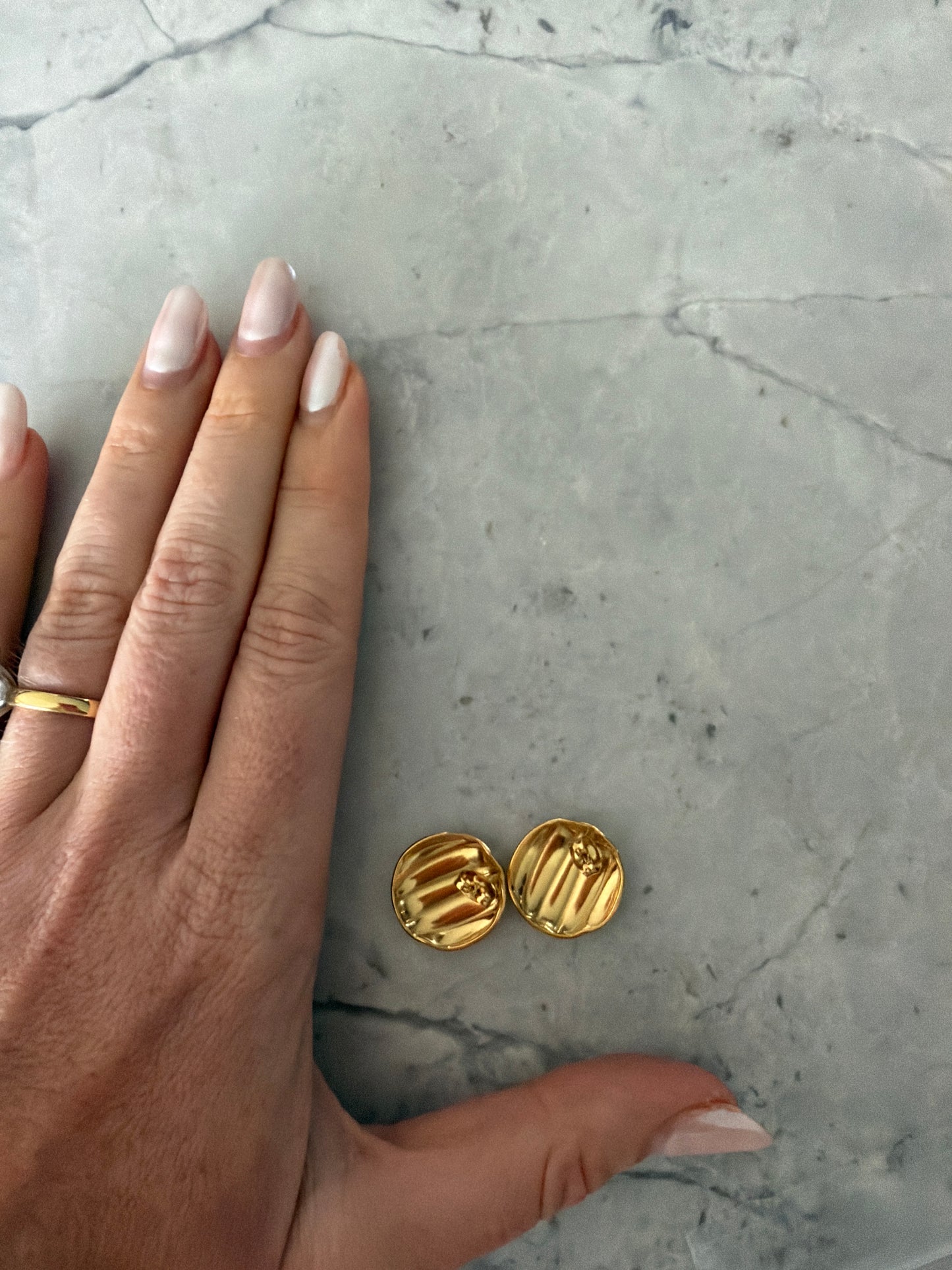 Circle studs 18k Gold Plated Studs