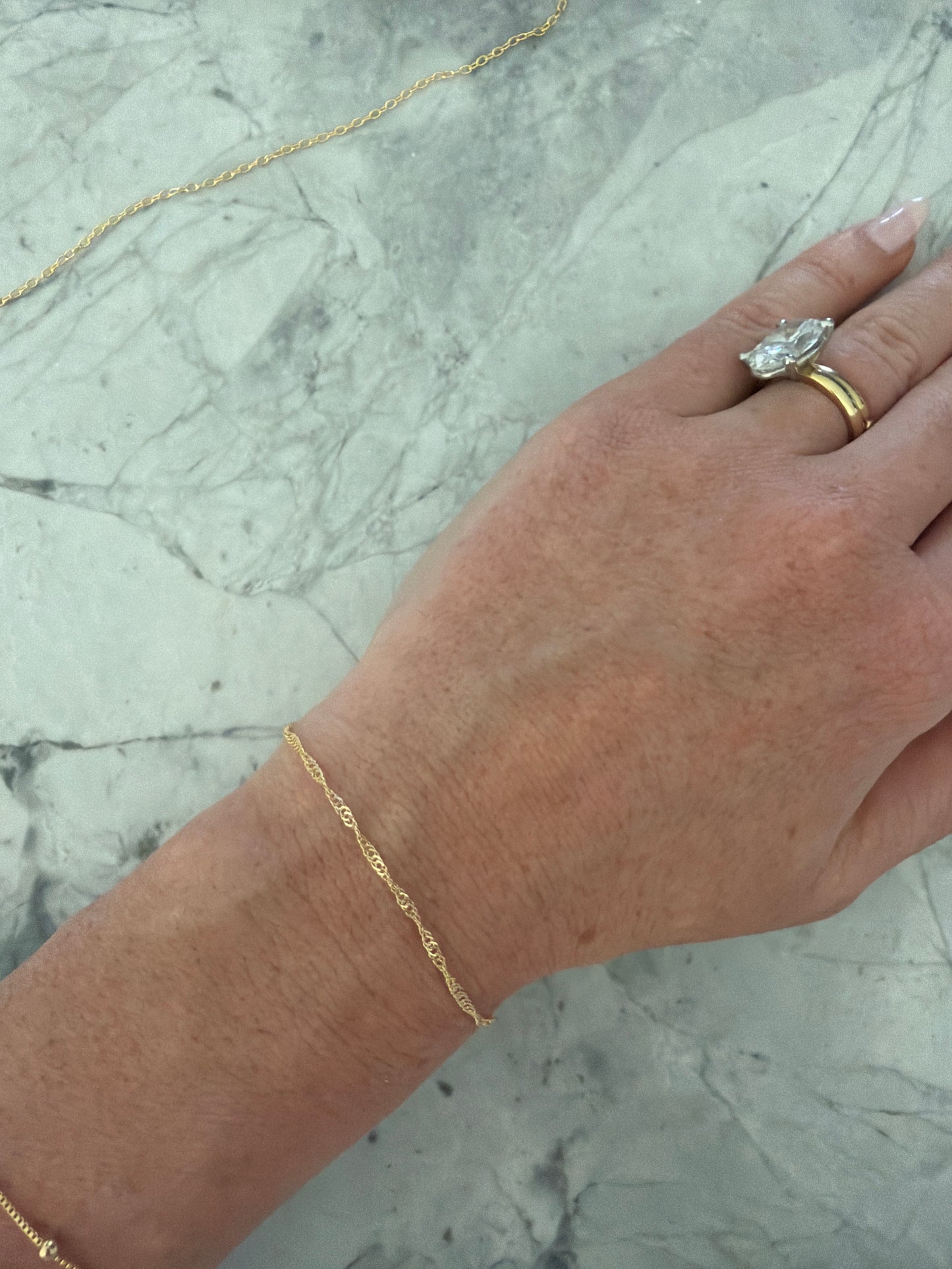 Dainty Twist Chain Bracelet