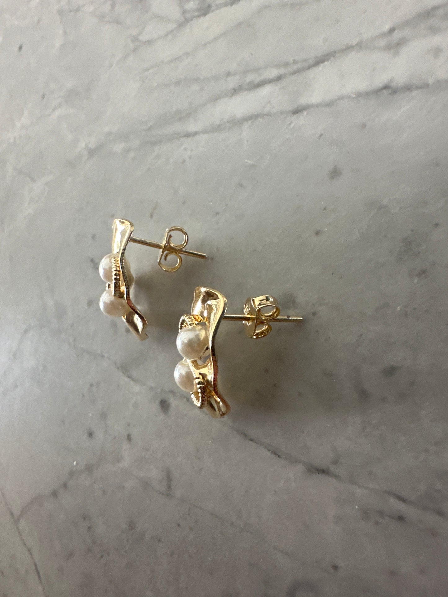 Snake Pearl Stud Earrings Gold