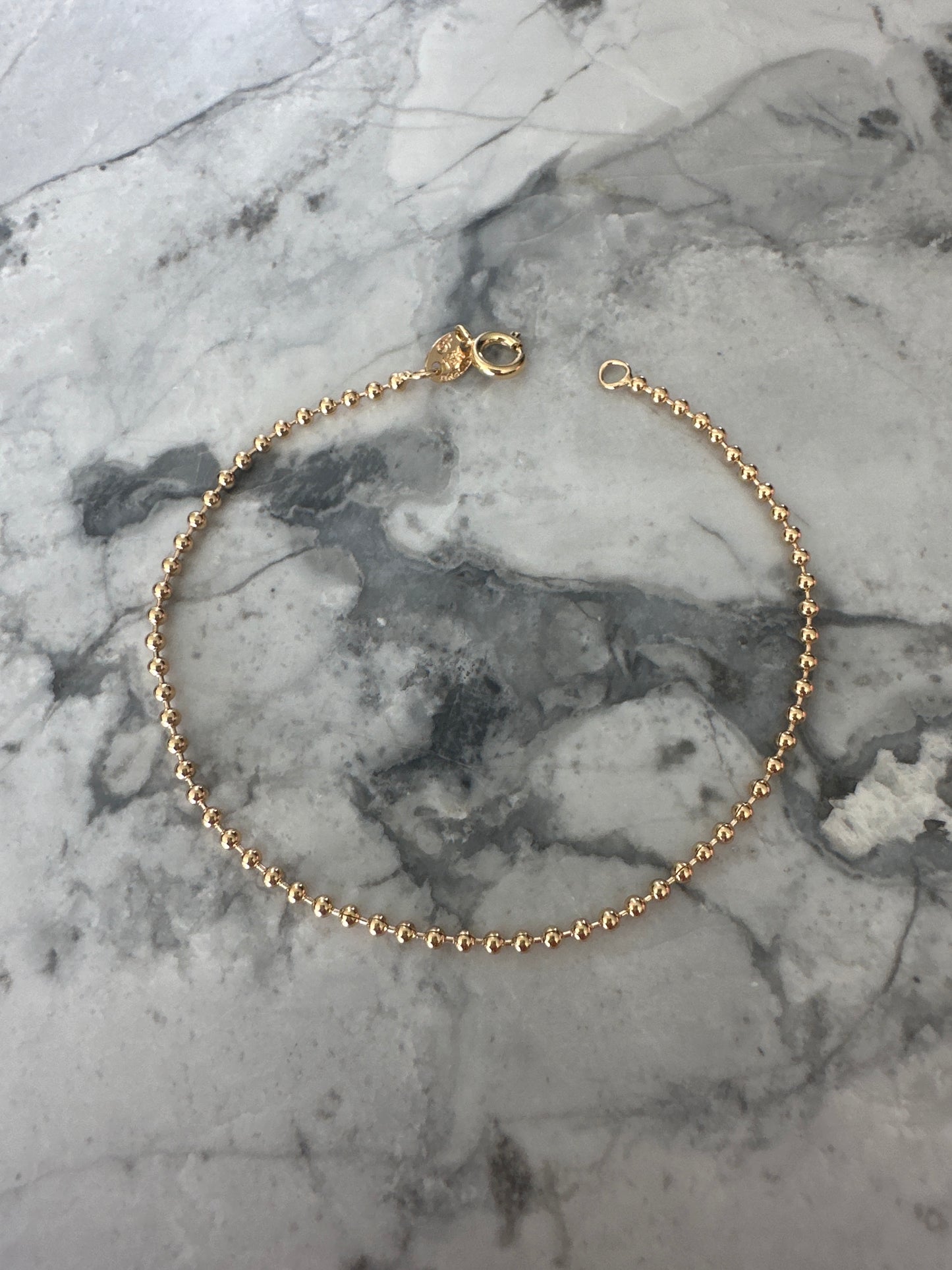 Tiny Bead Bracelet Gold