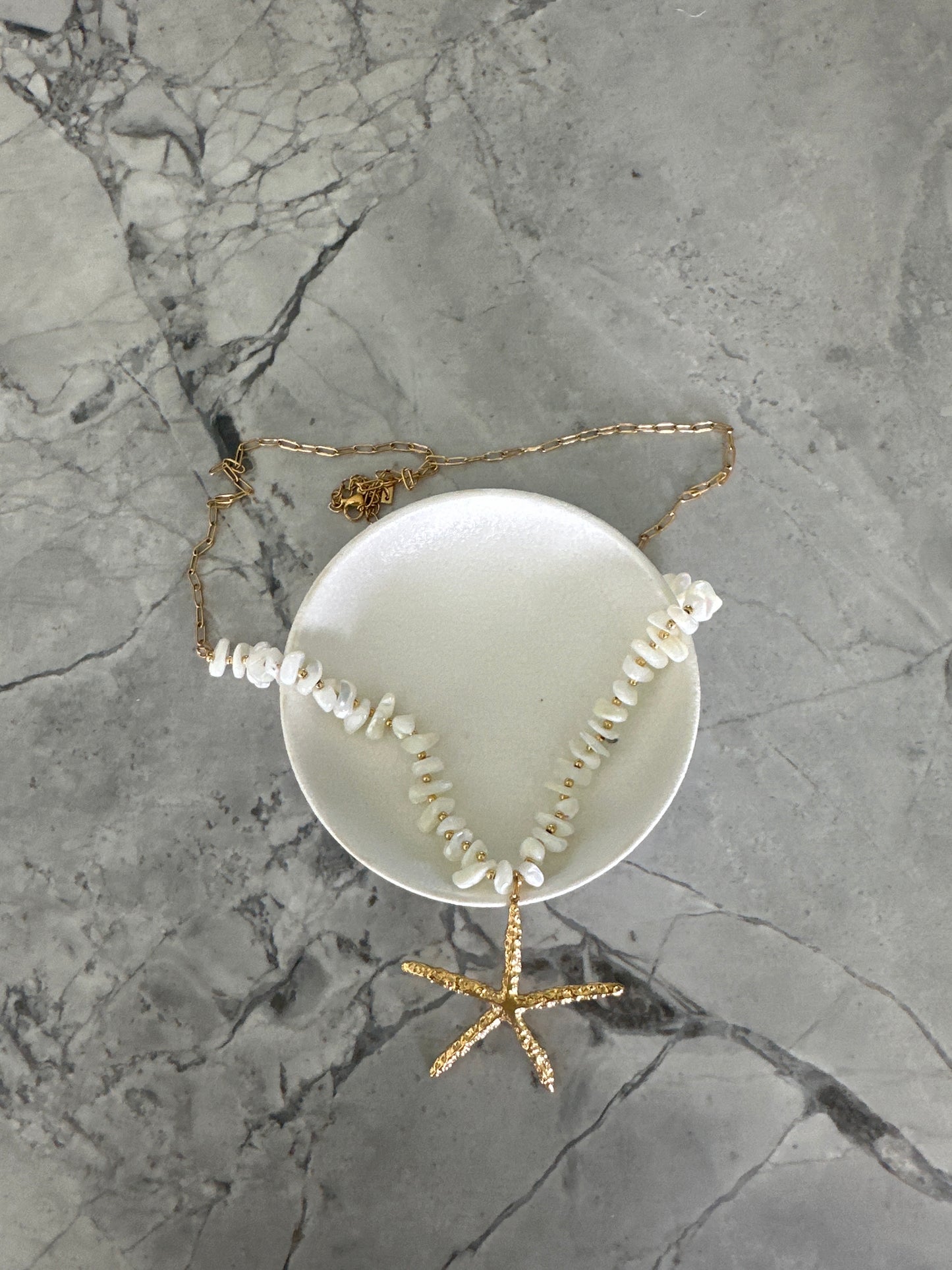 Maria Del Pilar Saint Tropez Starfish Pearl Necklace Gold