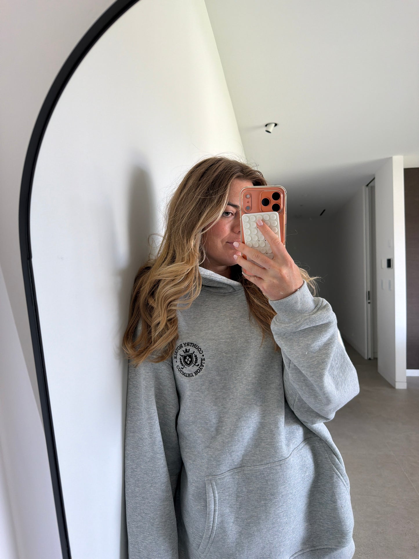 Oversized High-Quality Hoodie - WED SALE