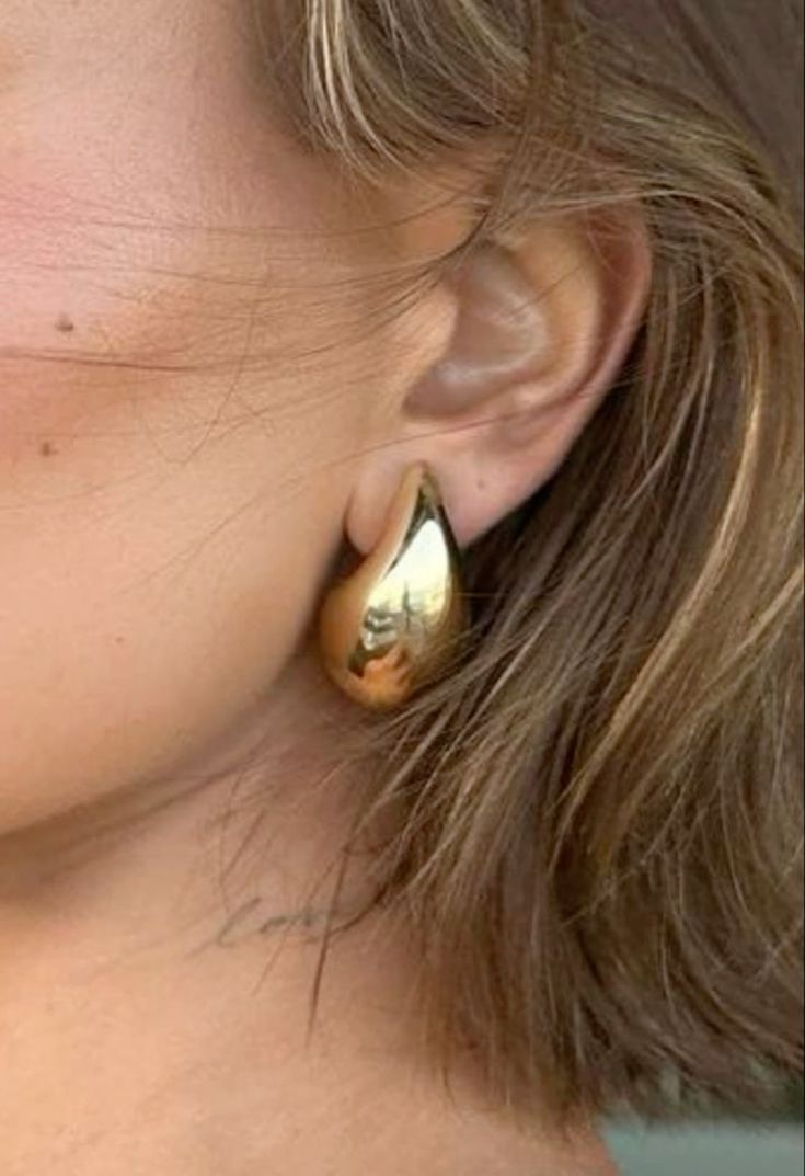 Chunky Tear Drop Gold Earrings