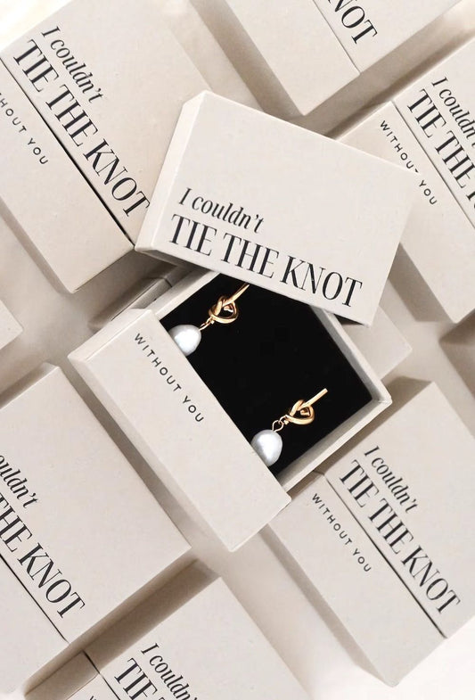 Why Jewellery is the Perfect Bridesmaid Proposal Gift