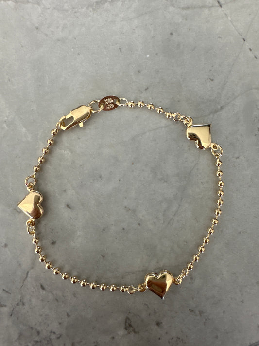 Triple Heart Bracelet Gold