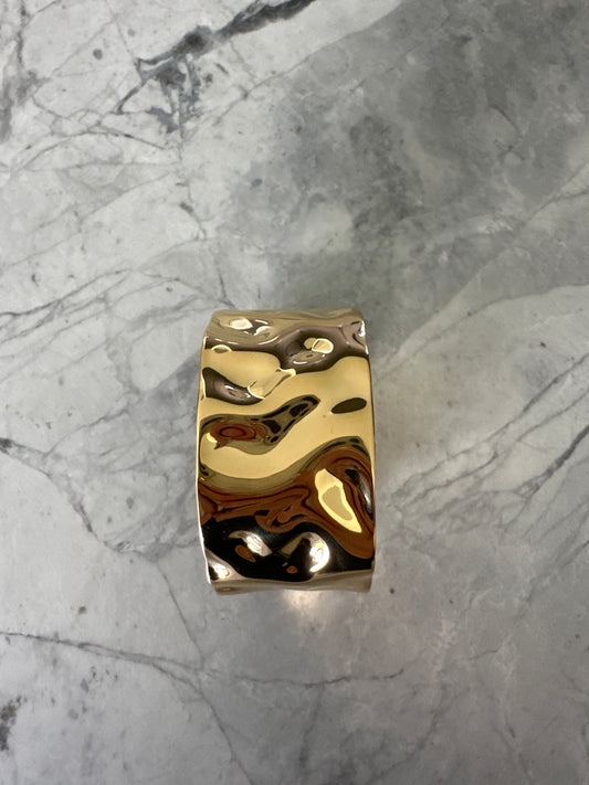 Lupa Cuff 18k Gold Waterproof