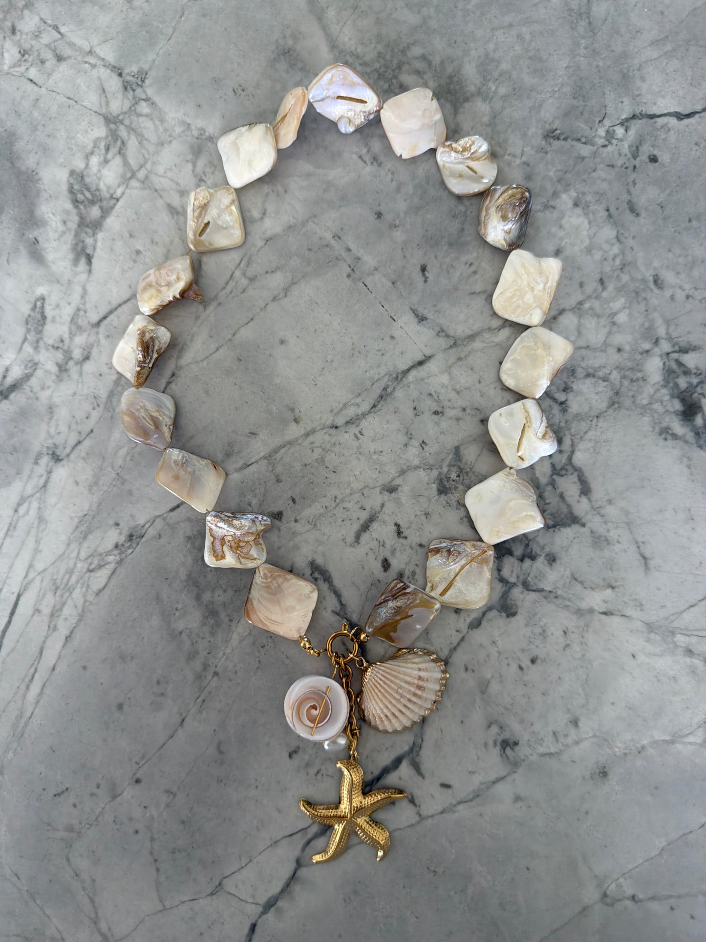 Chokehold Statement Necklace – Resort Shells & Starfish