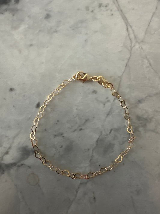 Nasa Dainty Heart Links Bracelet Gold