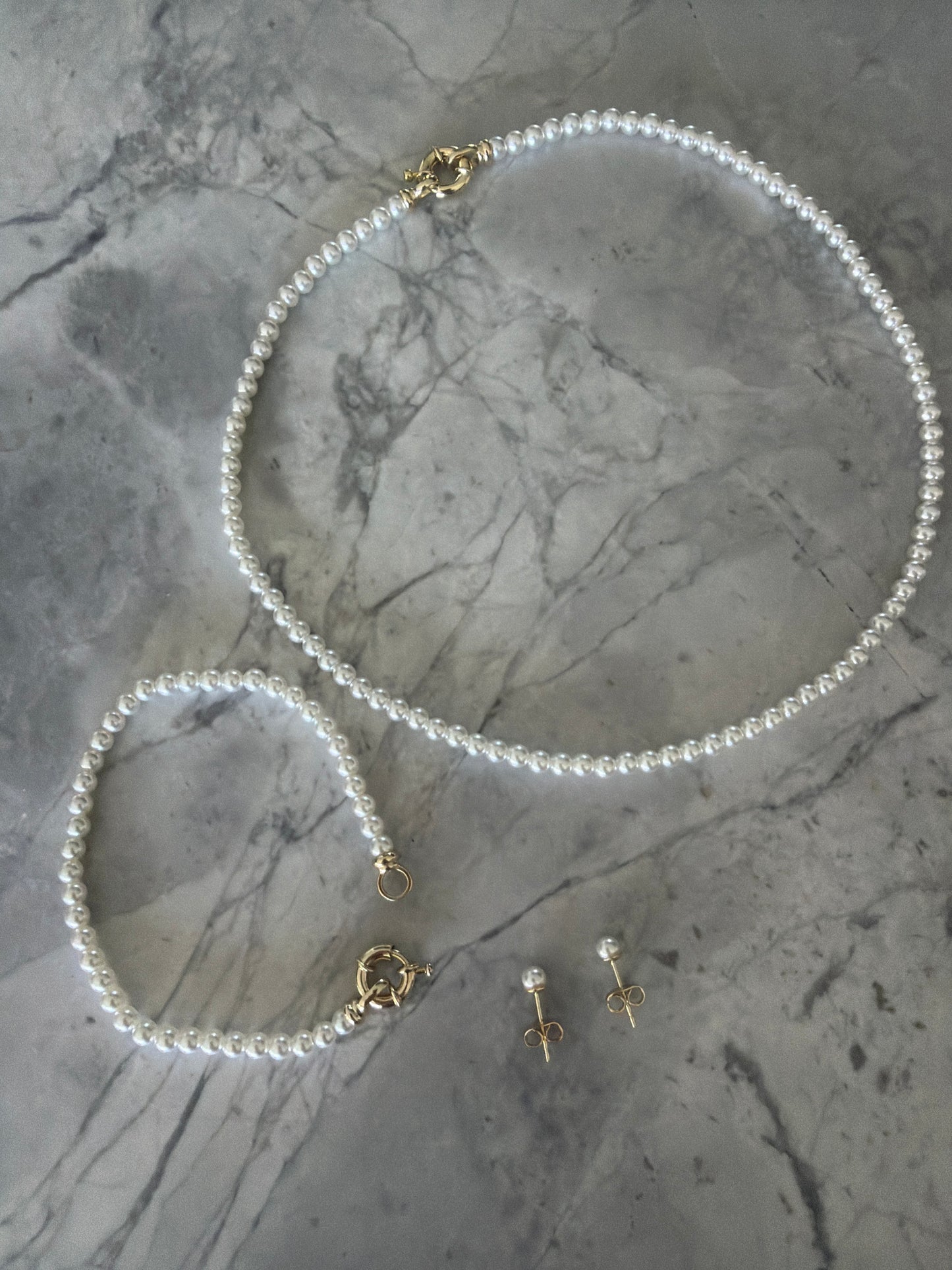 Iris Mallorca Pearl Earrings | 18k Gold-Filled