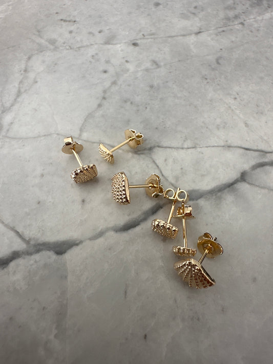 Shell Stacking Set of 3 Earrings Gold