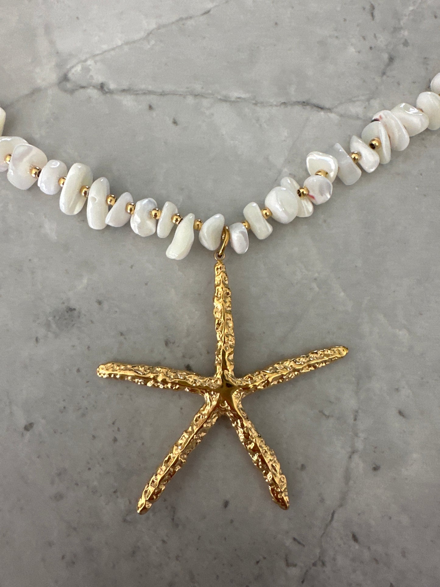 Maria Del Pilar Saint Tropez Starfish Pearl Necklace Gold