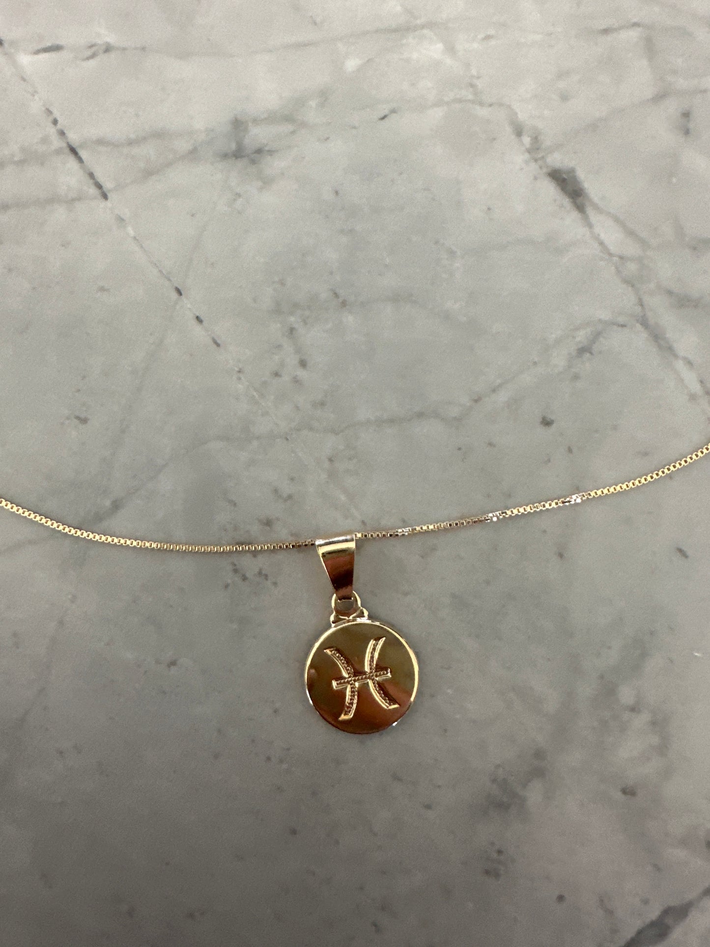Star sign zodiac 18k gold filled pendant necklace