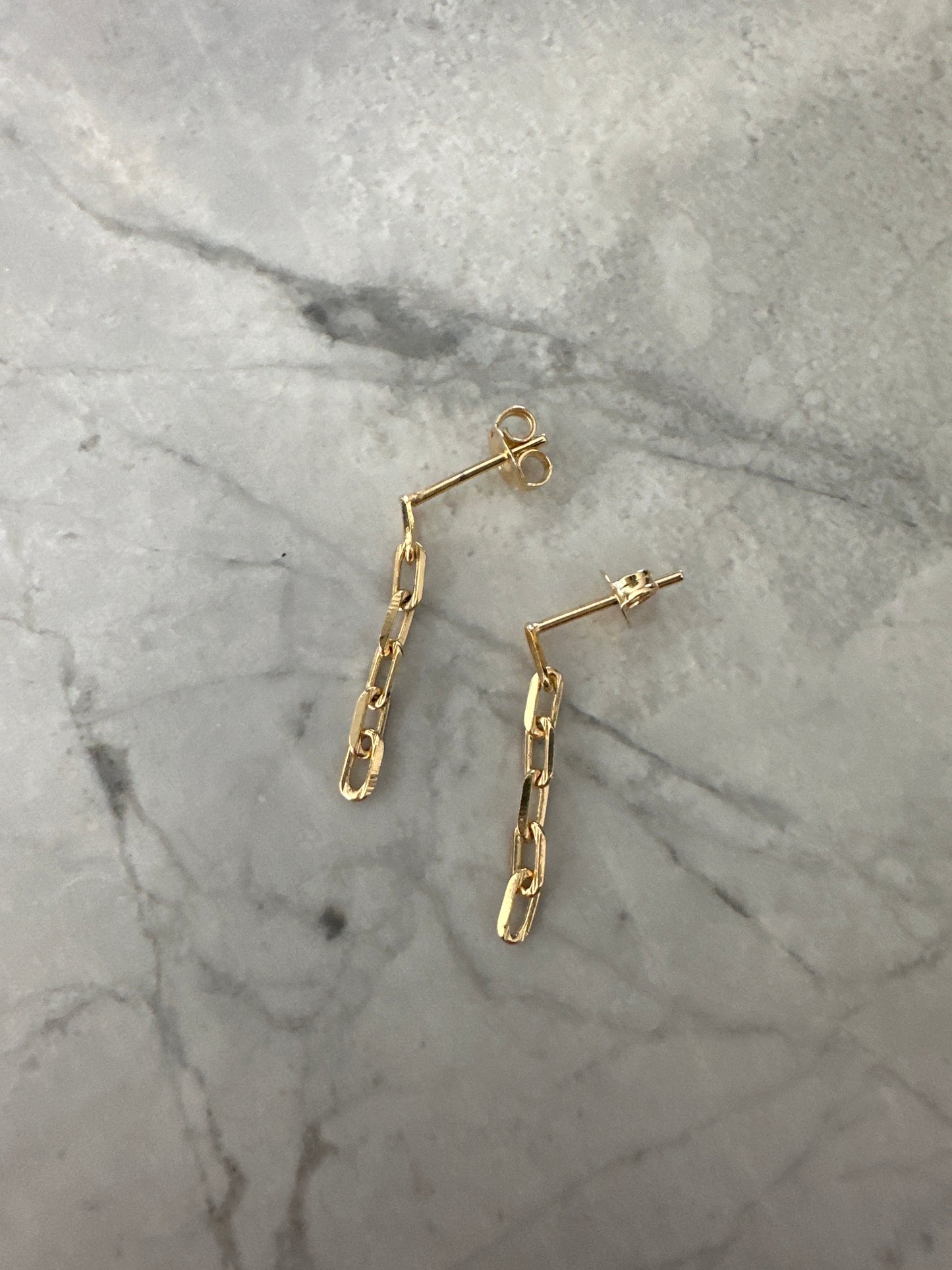 Paperclip Earrings Gold