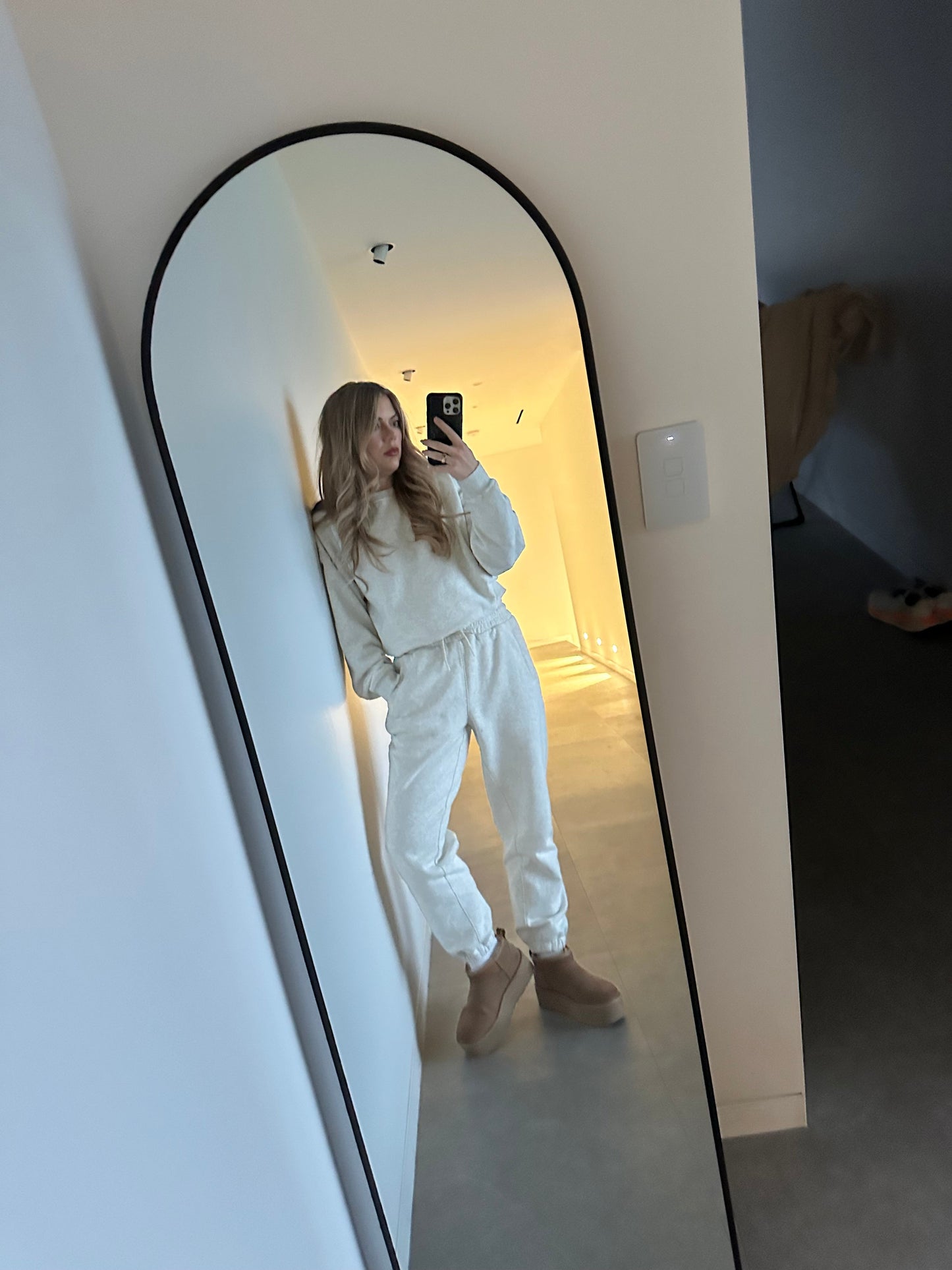 Oversized High-Quality Crew - WED SALE
