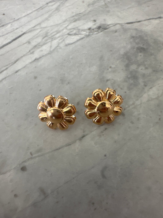 Flower Gold Stud Earrings