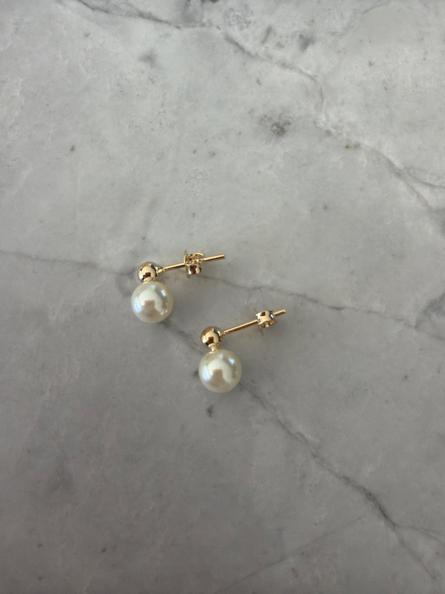 Daffodil Everyday Pearl Gold Ball Earrings | 18k Gold-Filled