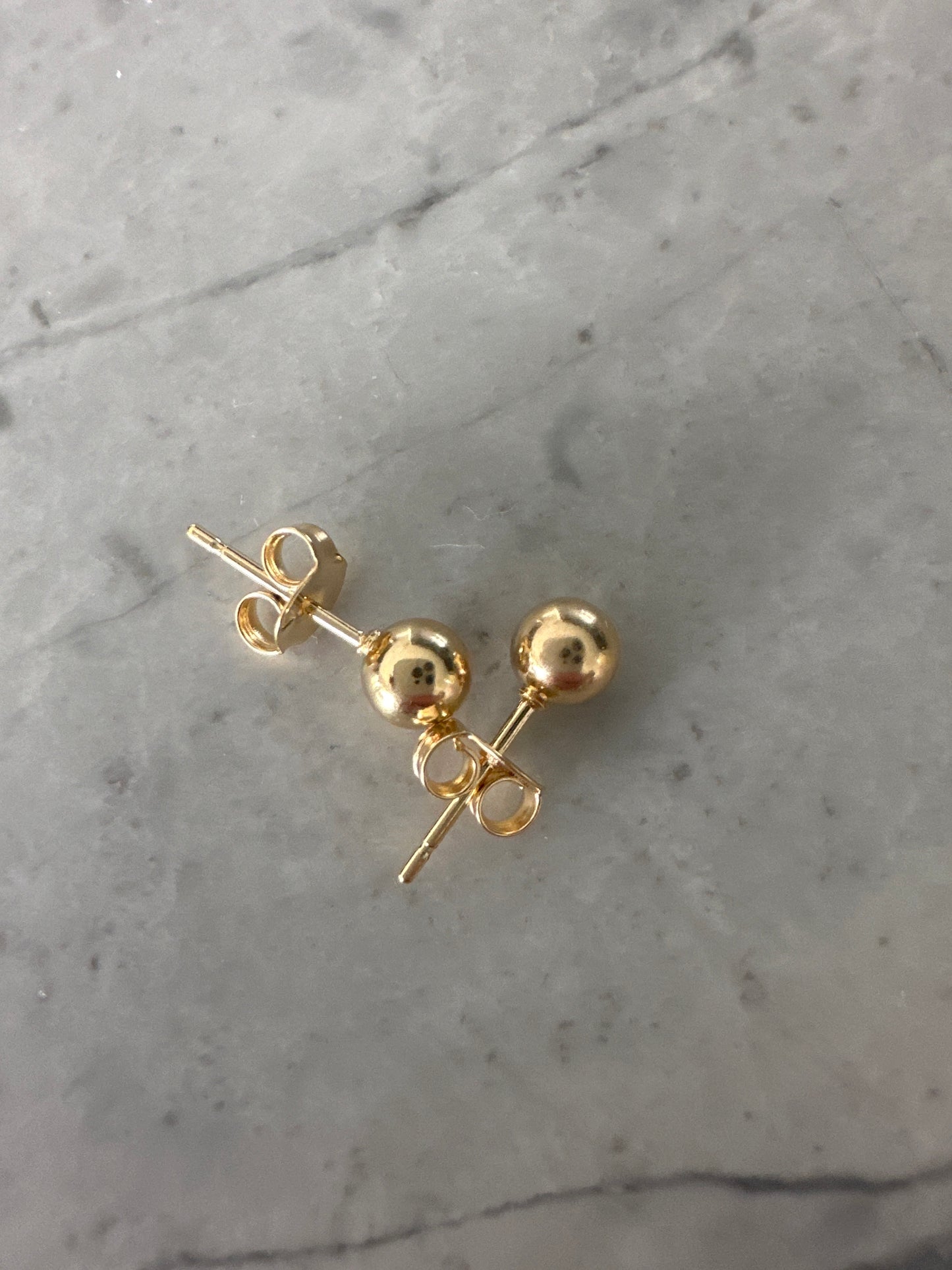 Everyday Small Round Gold Stud Earrings