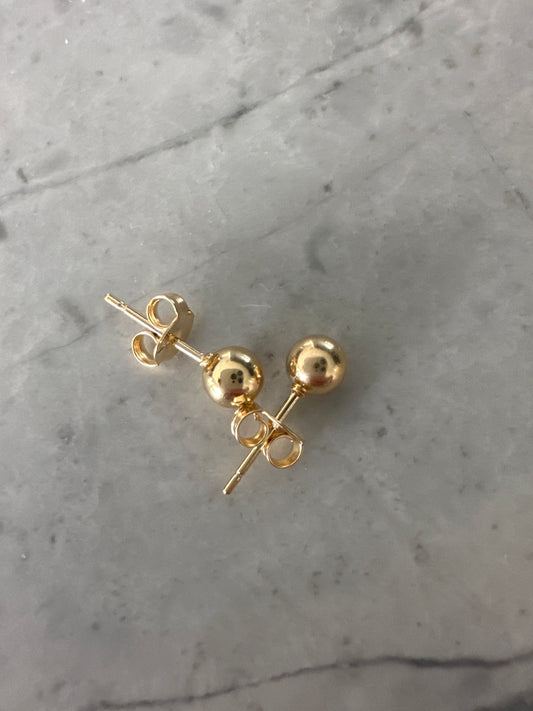 Everyday Small Round Gold Stud Earrings