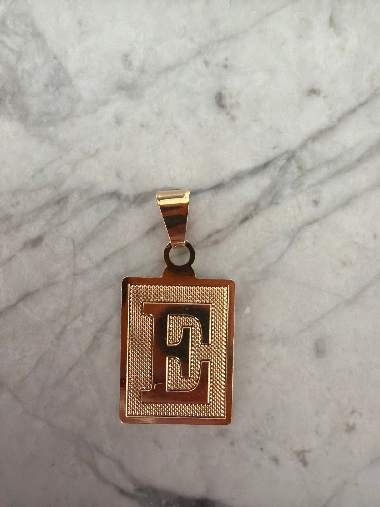 Small Pendant sample sale