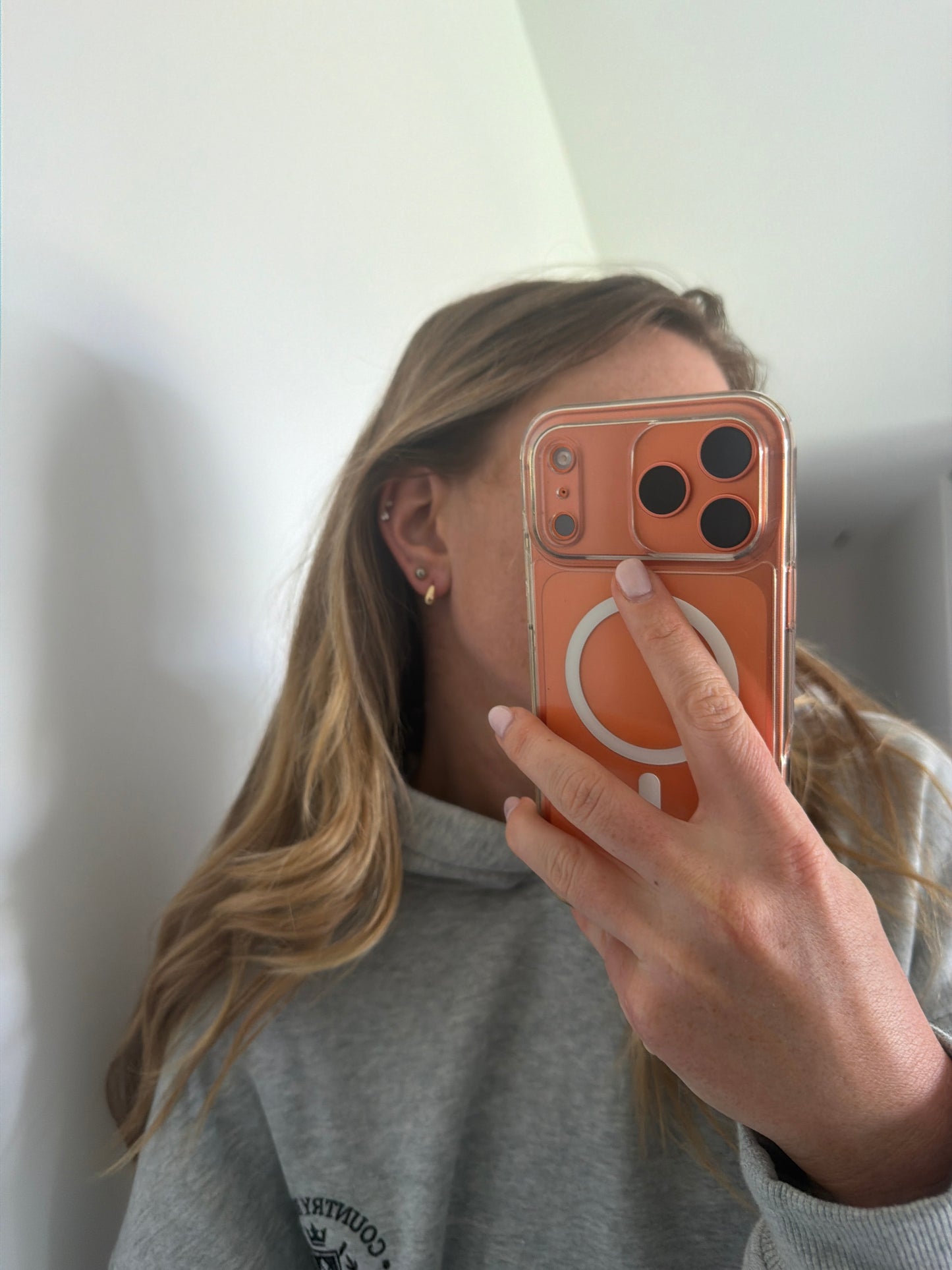 Dainty Everyday Teardrop Earrings – 18K Gold-Filled SAMPLE SALE