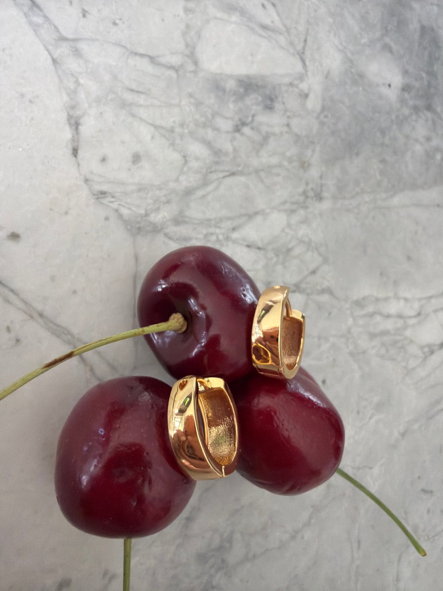 Rebecca Everyday Statement Hoops 18K Gold-Filled