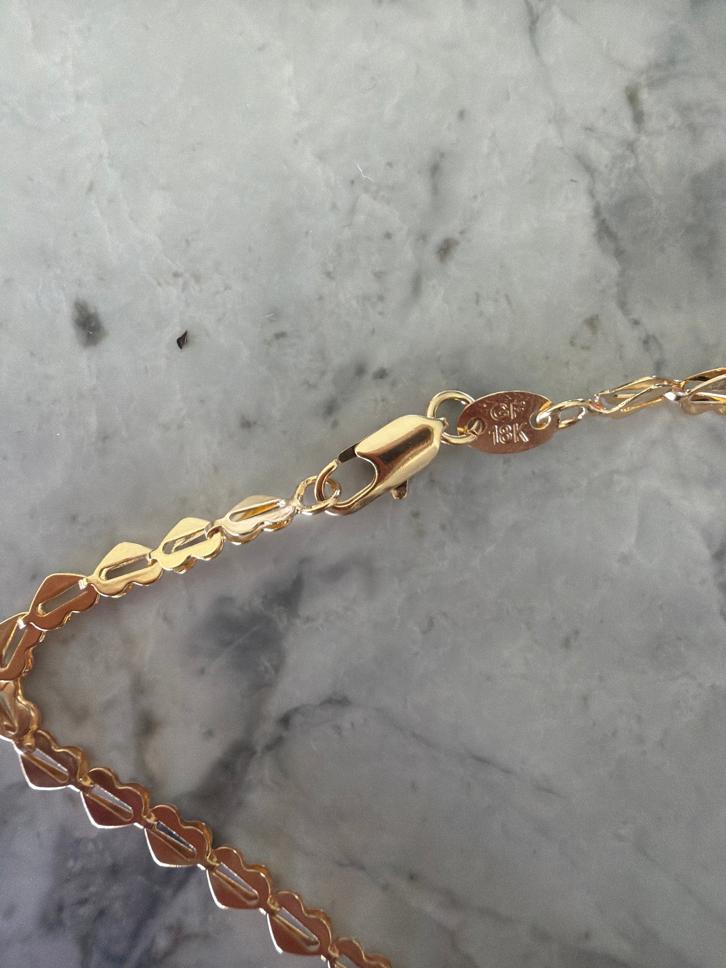 Alba Flat Heart Bracelet Gold SALE