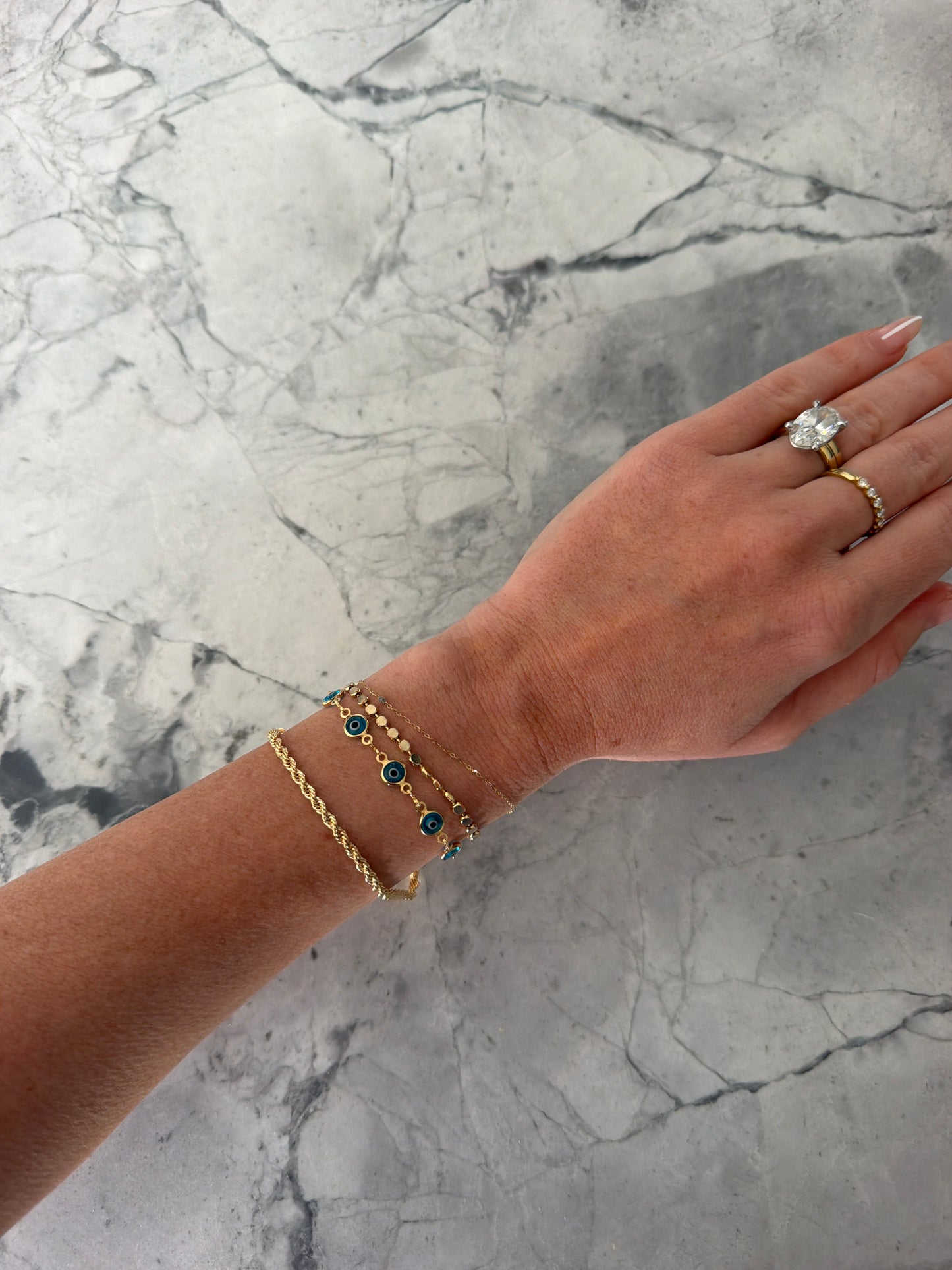 Thick Rope Tie Bracelet Gold