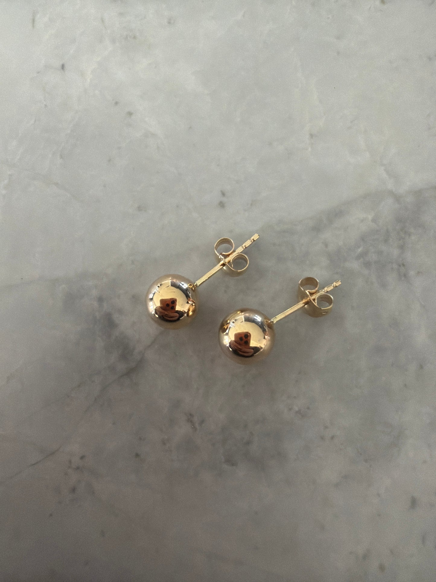 9k solid gold ball stud earrings AU375