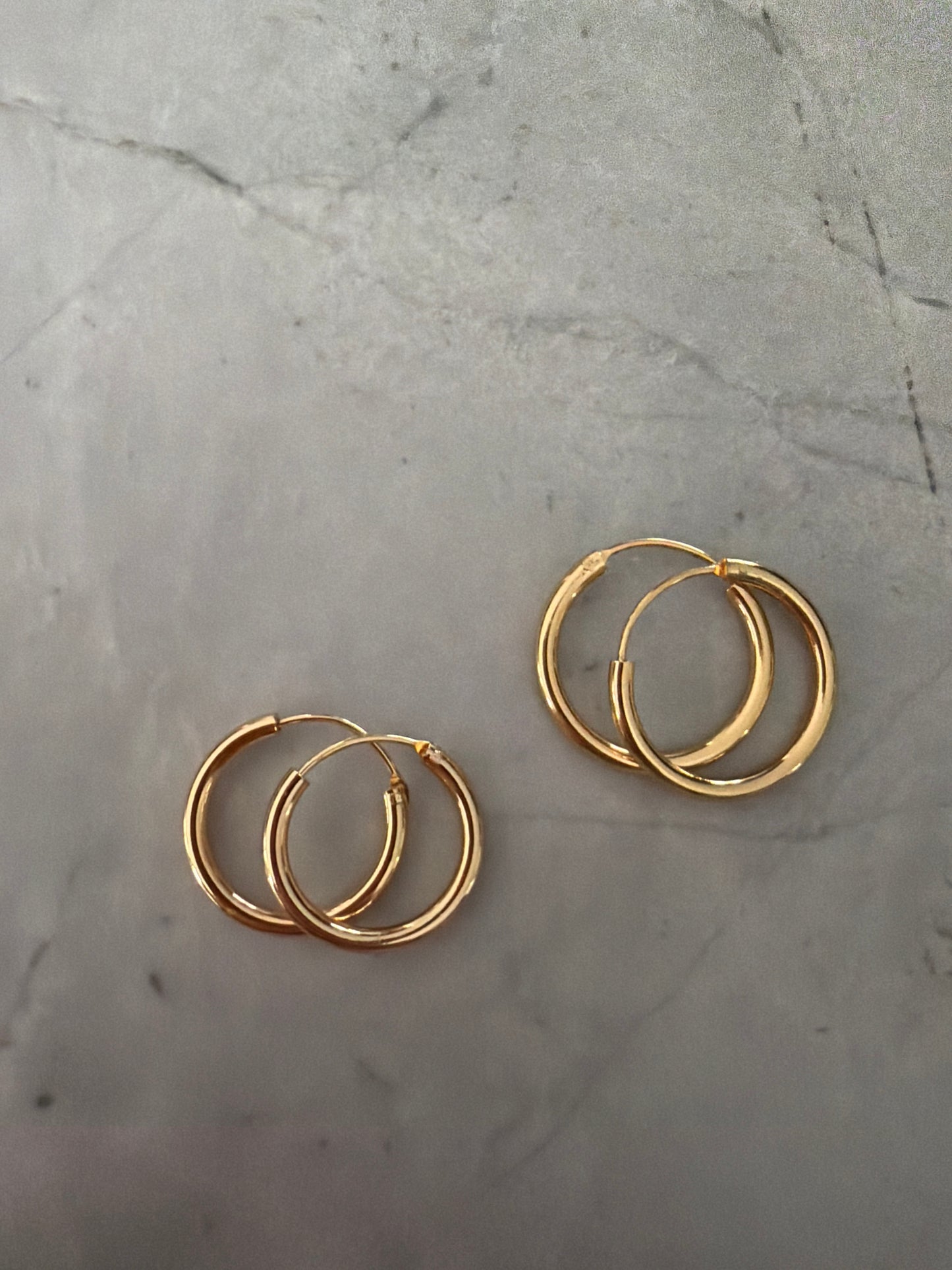 Josef Set 2x Medium Largish Hoops Stacking | 18k Gold Filled