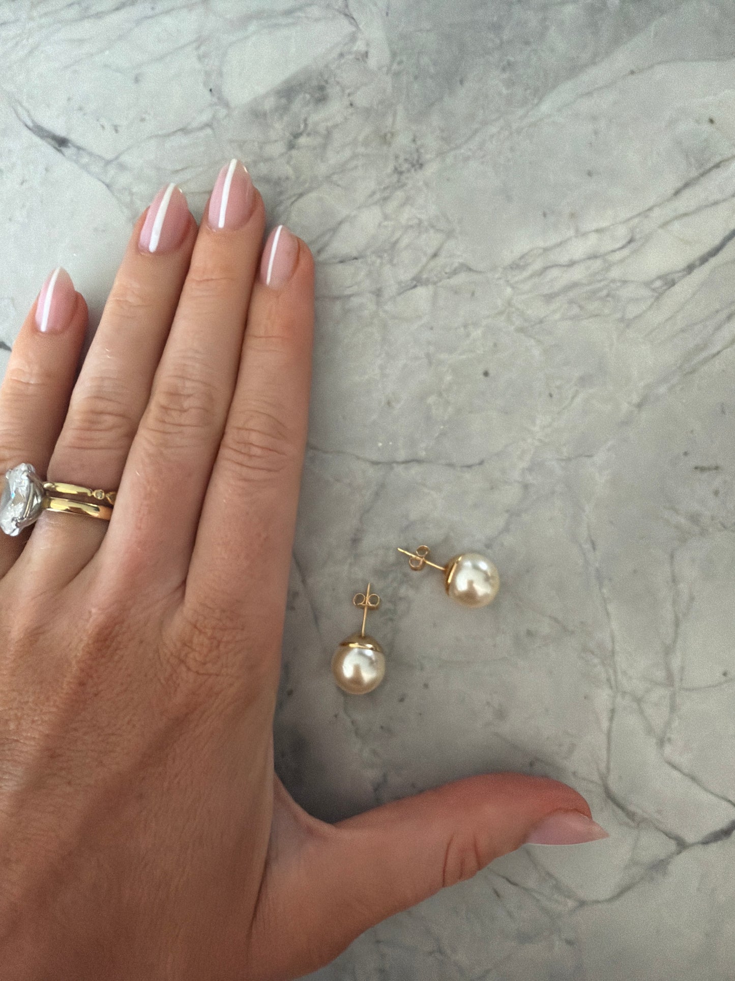 Chanel Giant Pearl Statement 18K Gold Filled Bridal Earrings (new product sale)