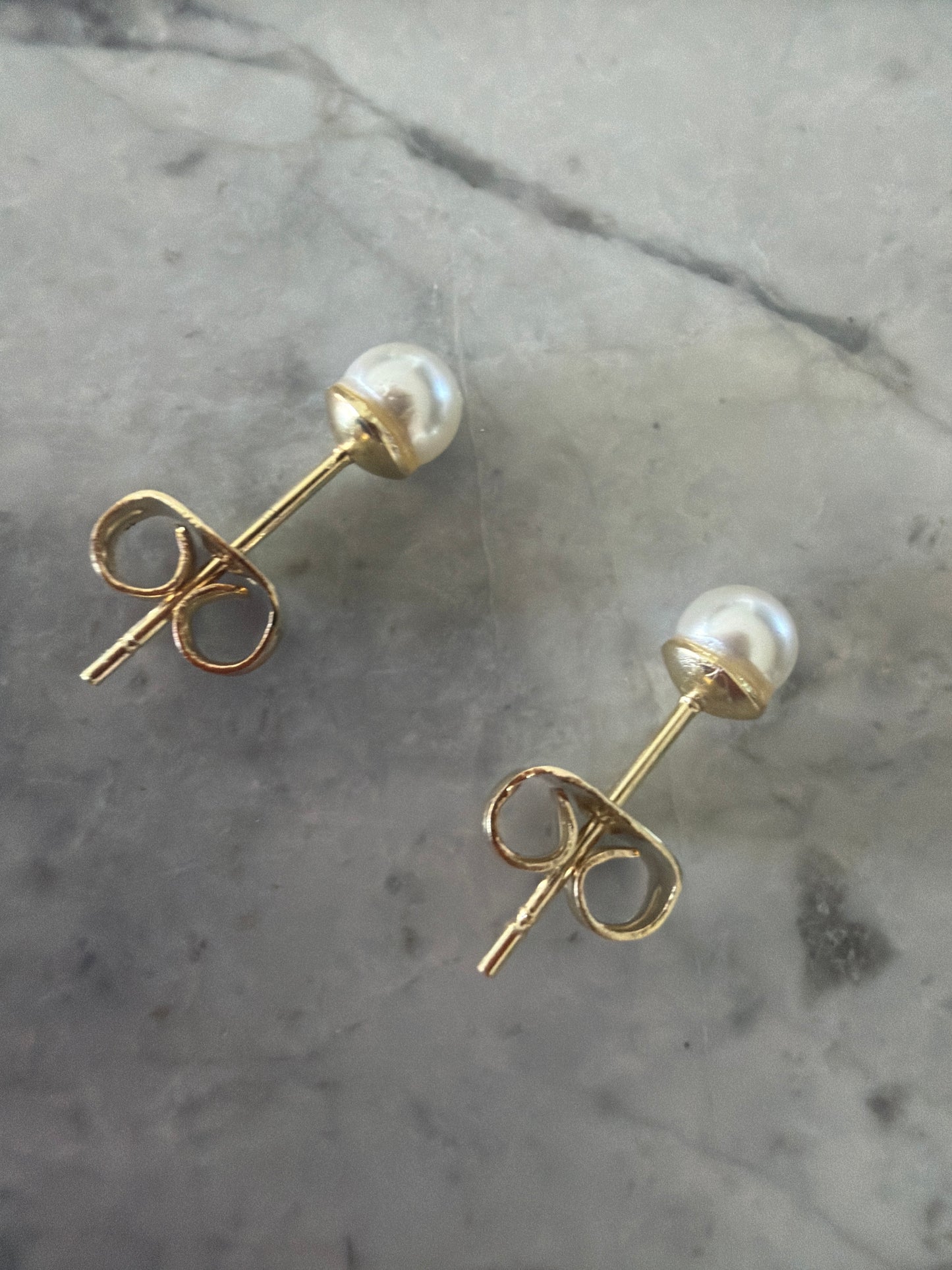Iris Mallorca Pearl Earrings | 18k Gold-Filled