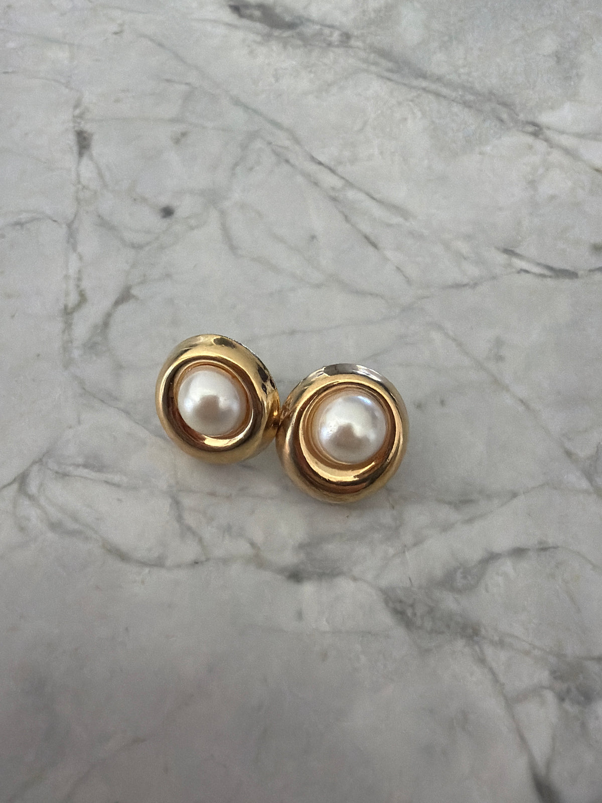 Gold Pearl Round Studs | 18k Gold-Filled