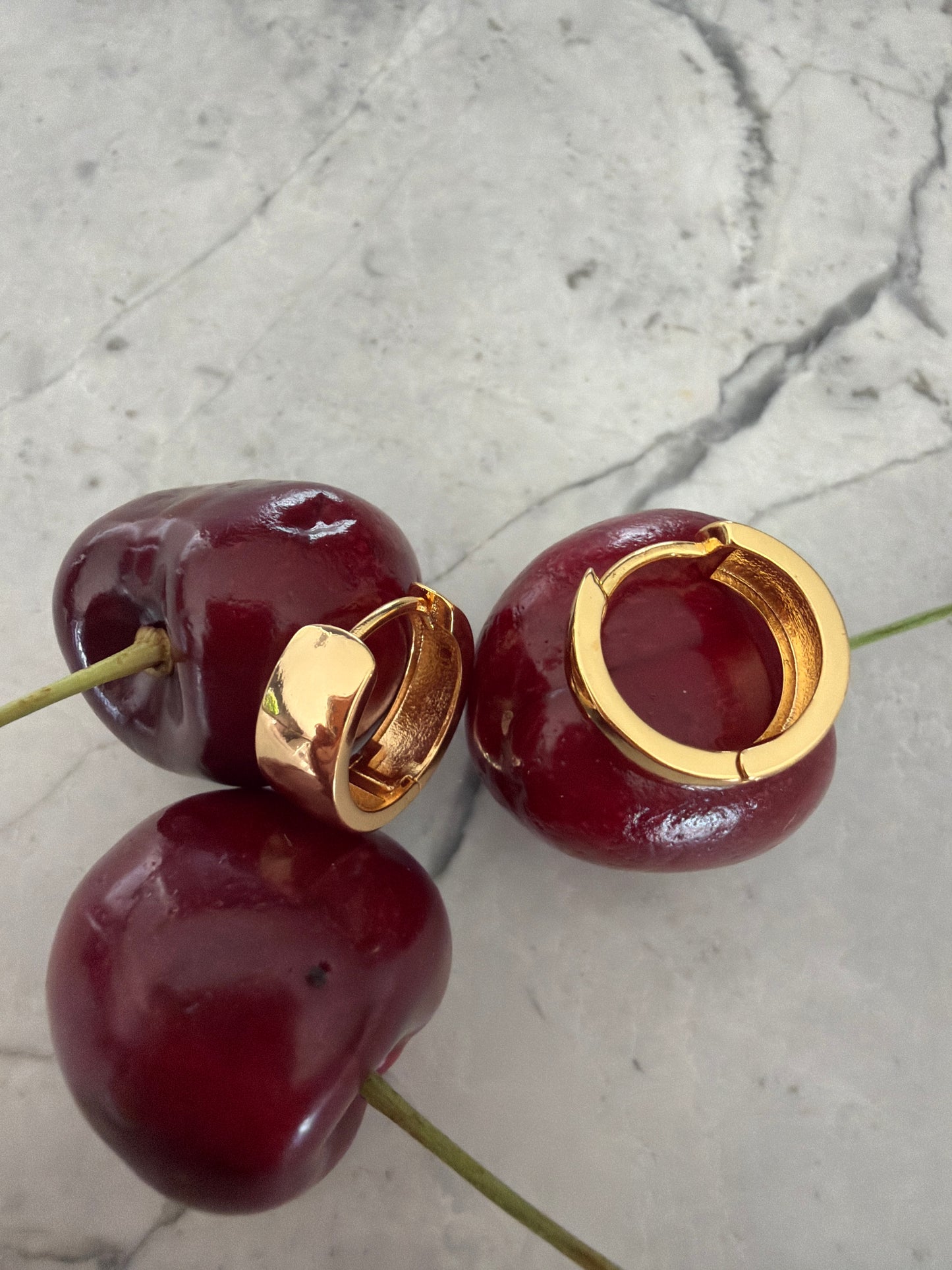 Rebecca Everyday Statement Hoops 18K Gold-Filled