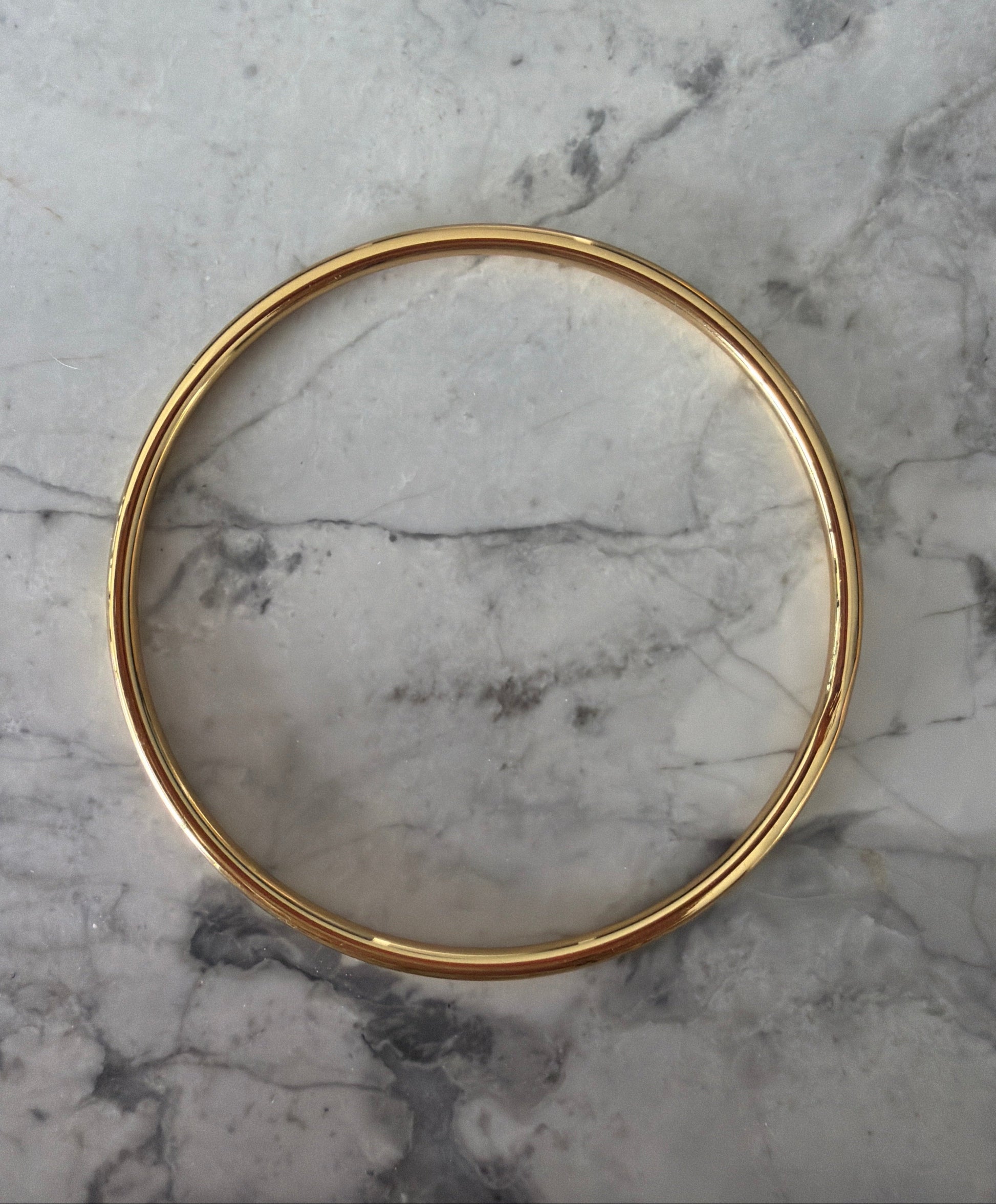 Jacqueline Lee Jewellery | Claire Classic Round Waterproof Bangle