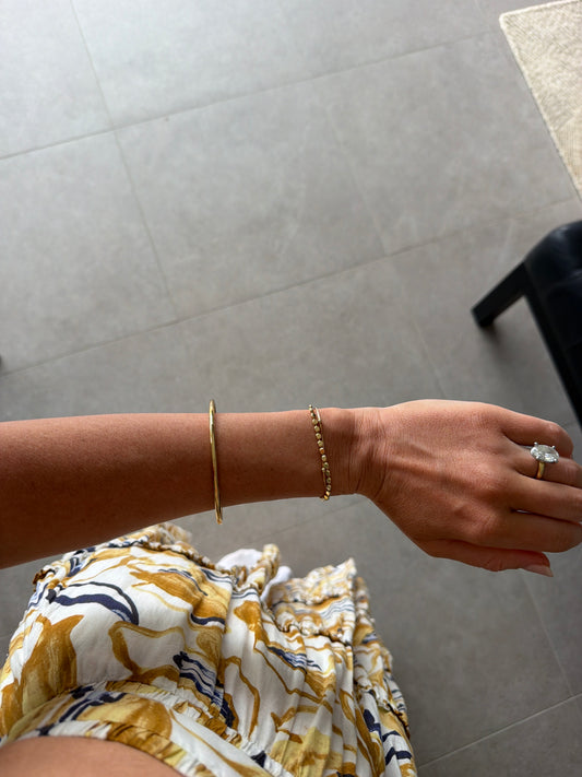 Jacqueline Lee Jewellery | Claire Classic Round Waterproof Bangle