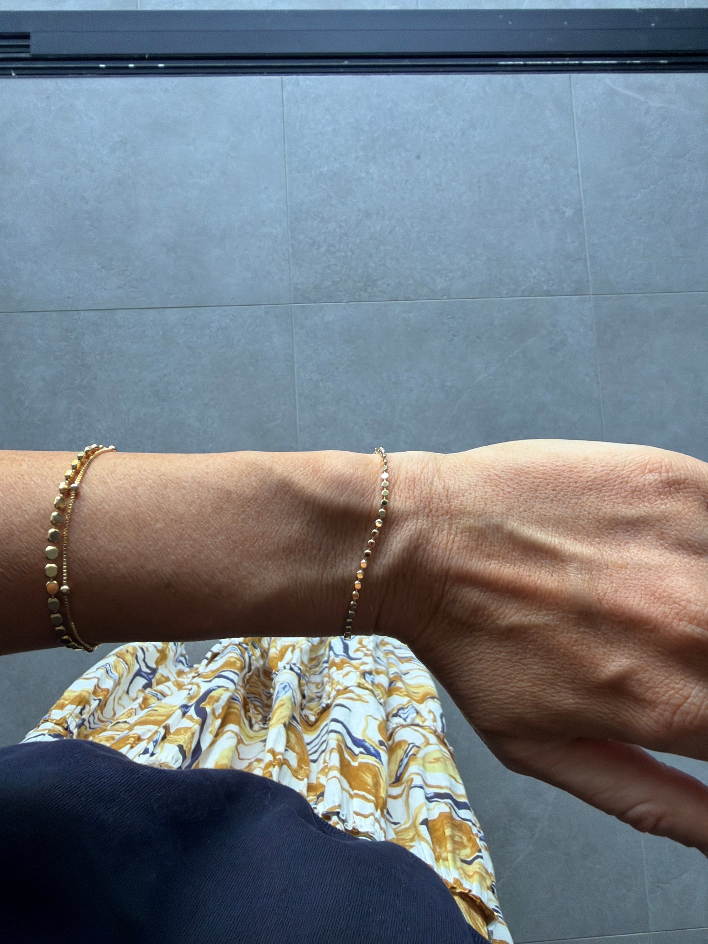 Ellie Dainty Flat Circle Bracelet 18k Gold-Filled