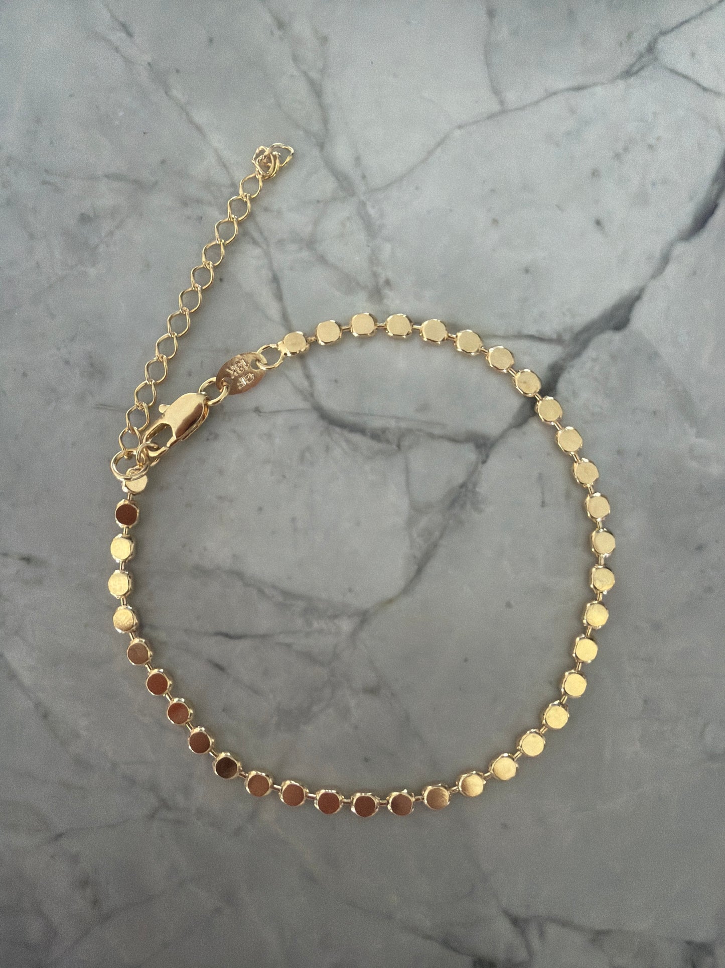 Flat Circle Chain Bracelet Gold
