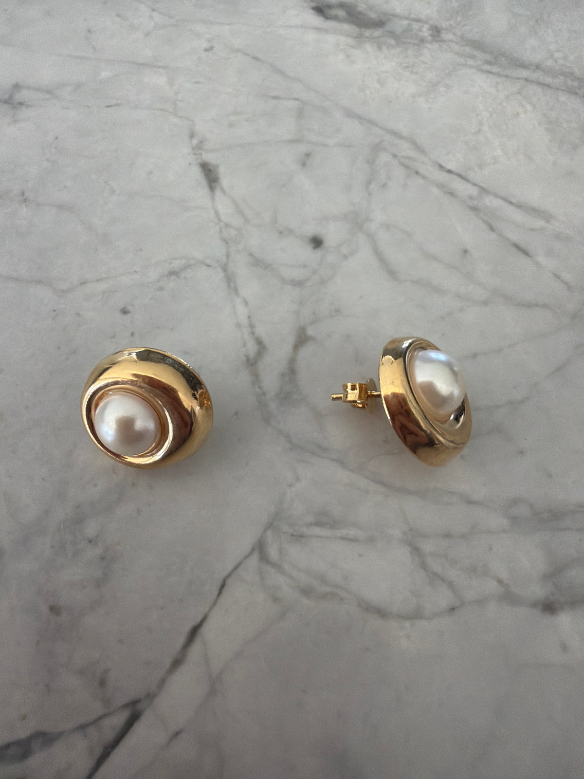 Gold Pearl Round Studs | 18k Gold-Filled