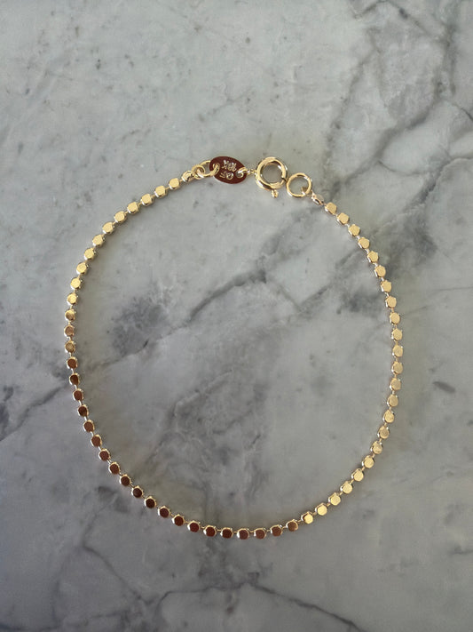 Ellie Dainty Flat Circle Bracelet 18k Gold-Filled