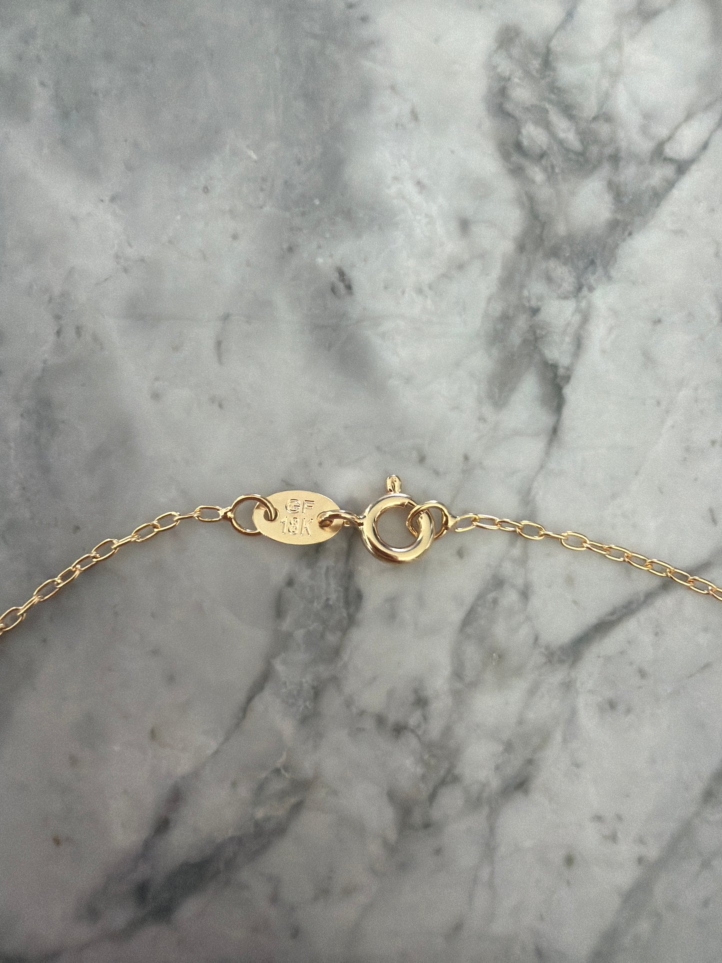 Cross Pendant Necklace in 18k gold-filled