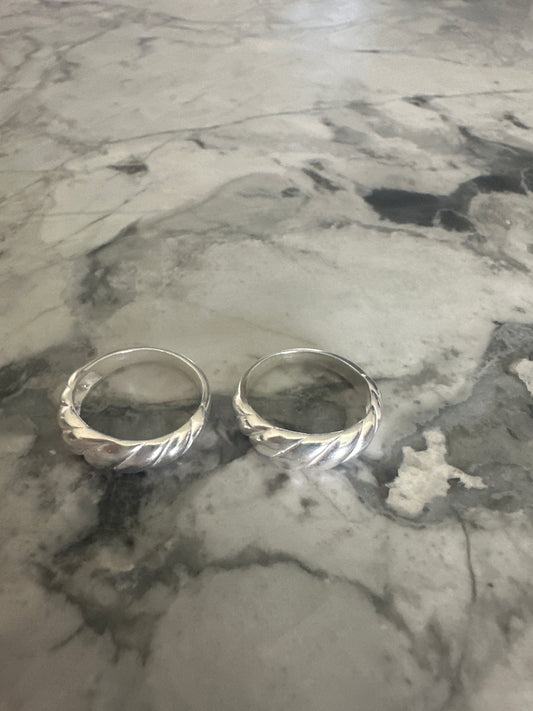Twist Silver Ring