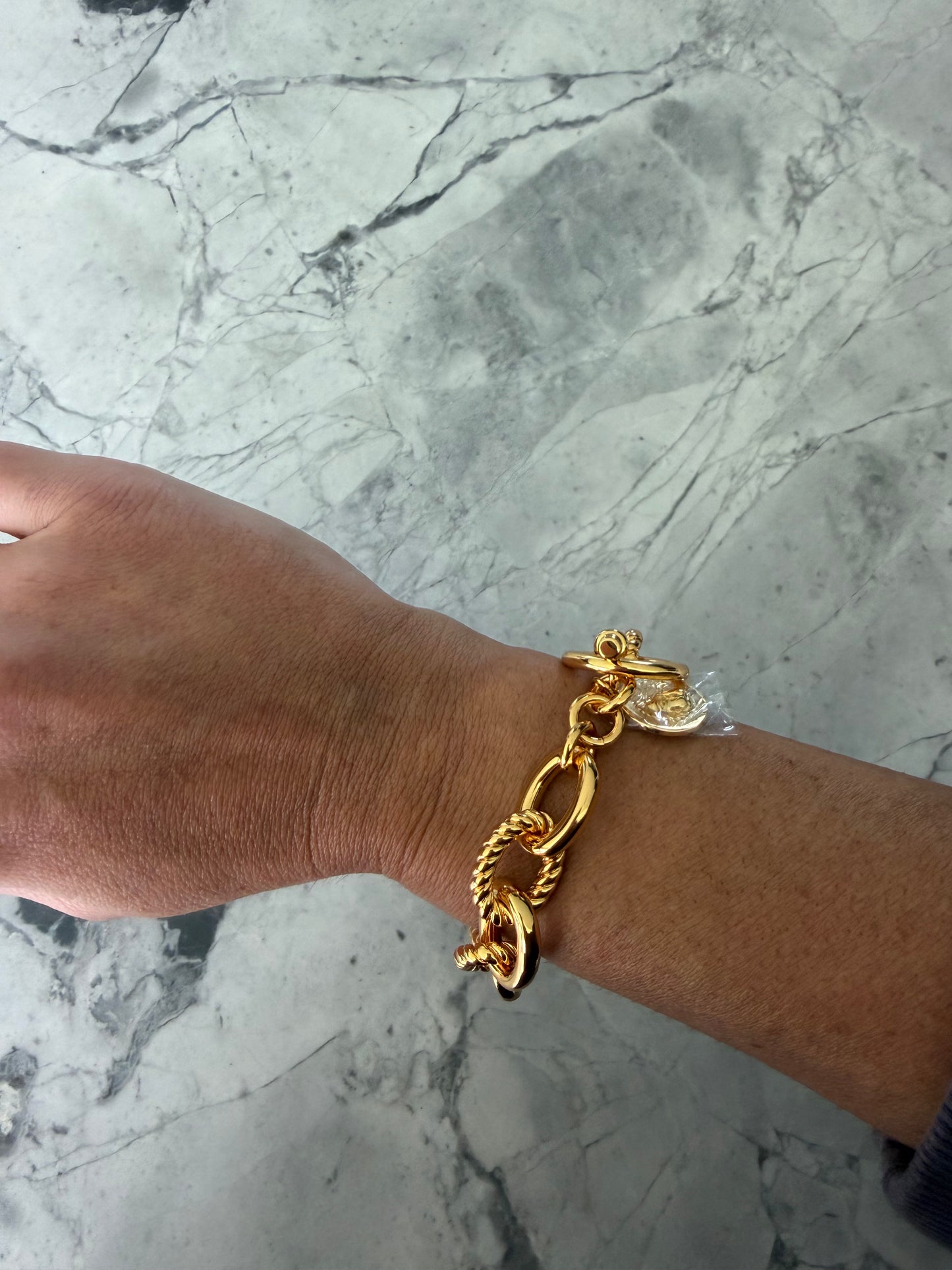 Leone Lion Emblem Toggle Bracelet | 24k Gold-Coated