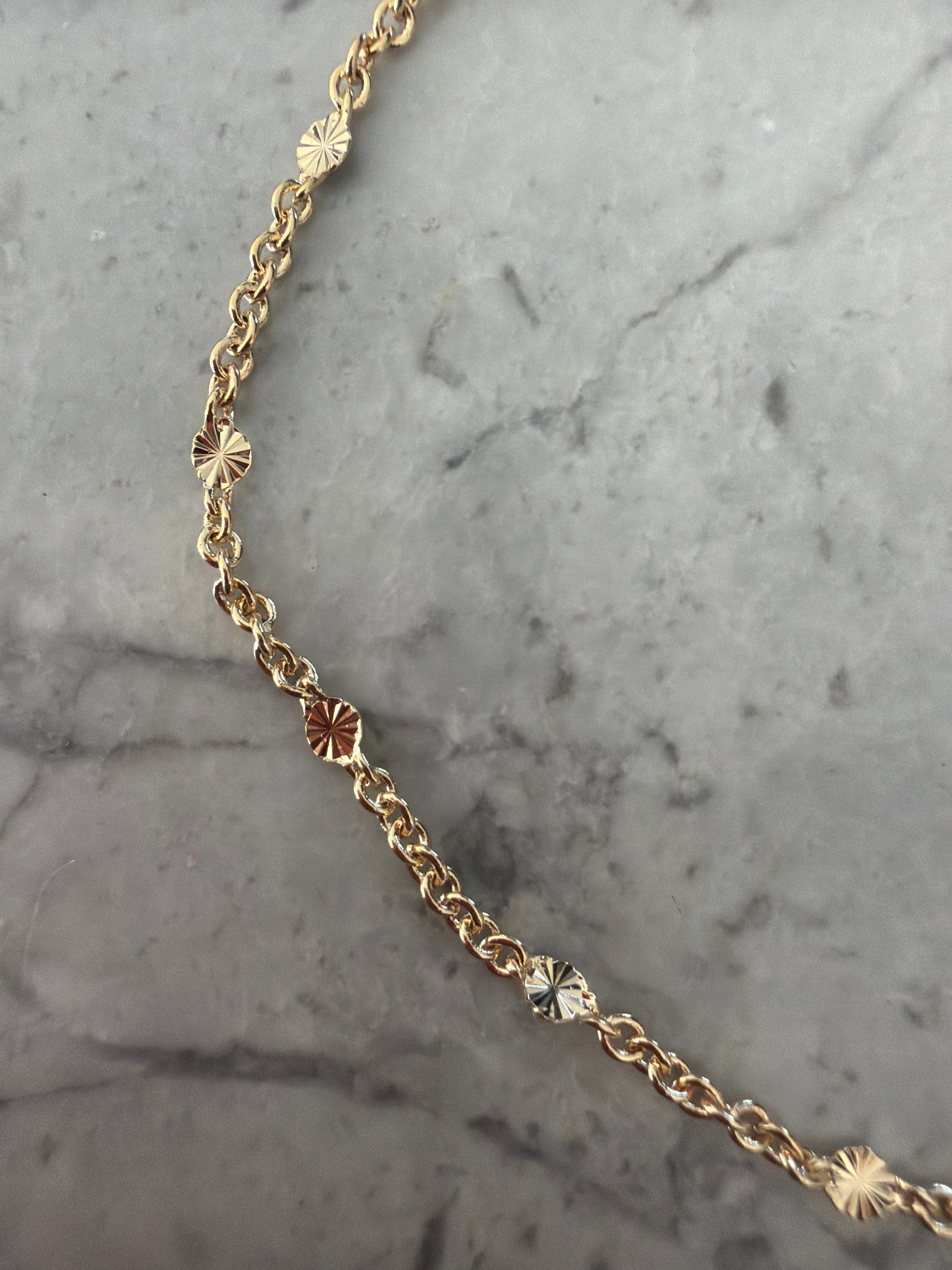 Jacqueline Lee Jewellery | Olivia Circle Star 18k Gold Filled Bracelet