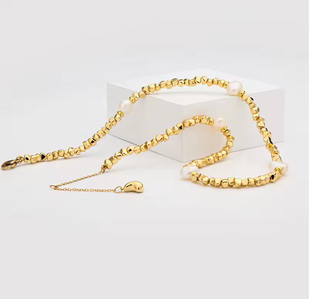 Arial Fresh Water Pearl Necklace — 18K Gold