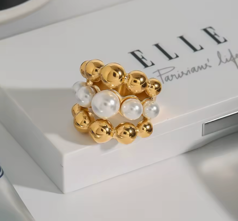 The Pearl Beast Ring Gold SALE