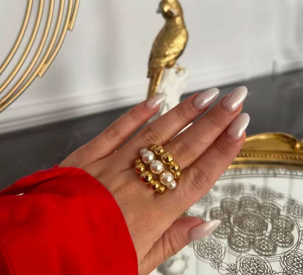 The Pearl Beast Ring Gold SALE