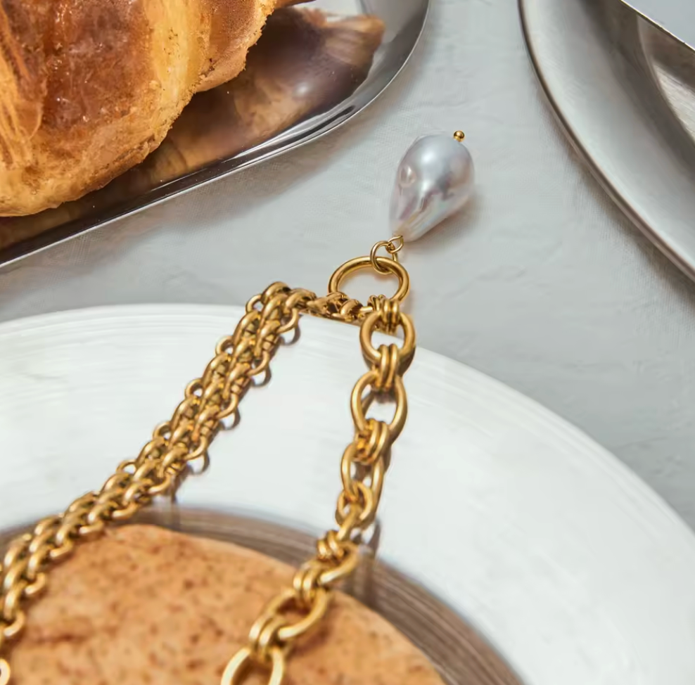 Lauren Baroque Pearl Statement Necklace Gold