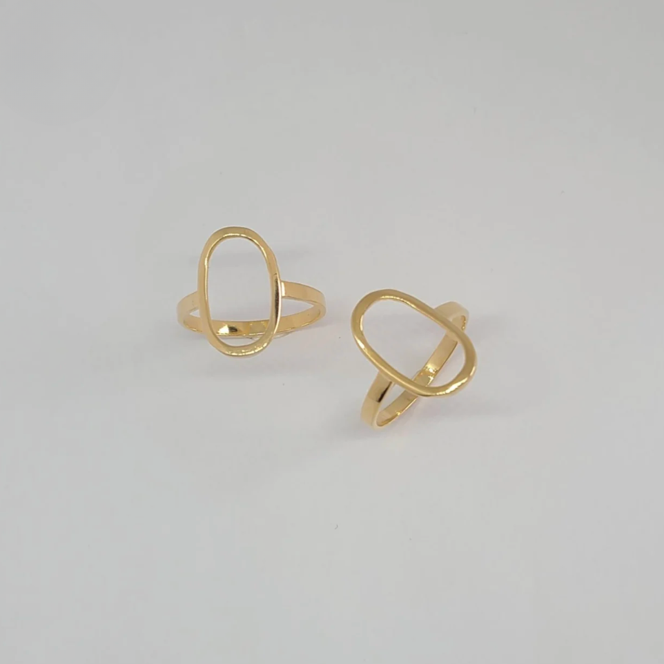 Thin Oval Ring